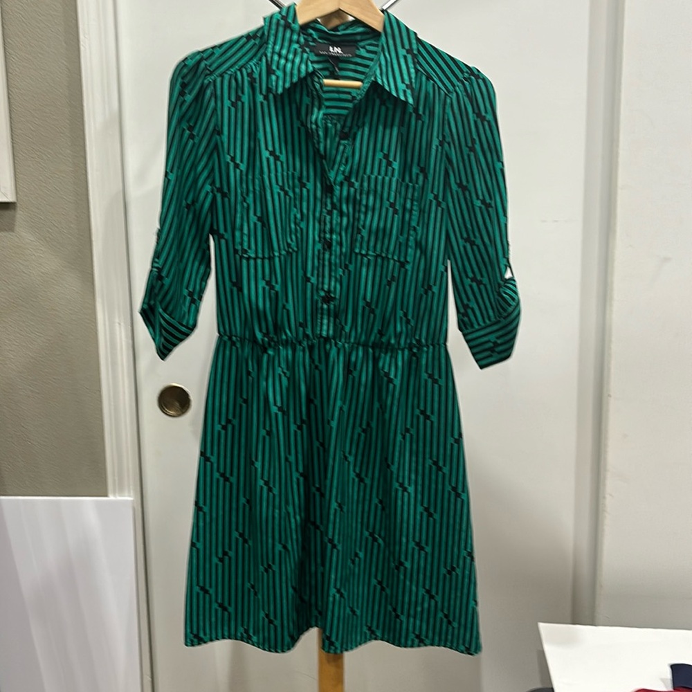 I.N San Francisco dress shirt in Green & Black color with geometric pattern